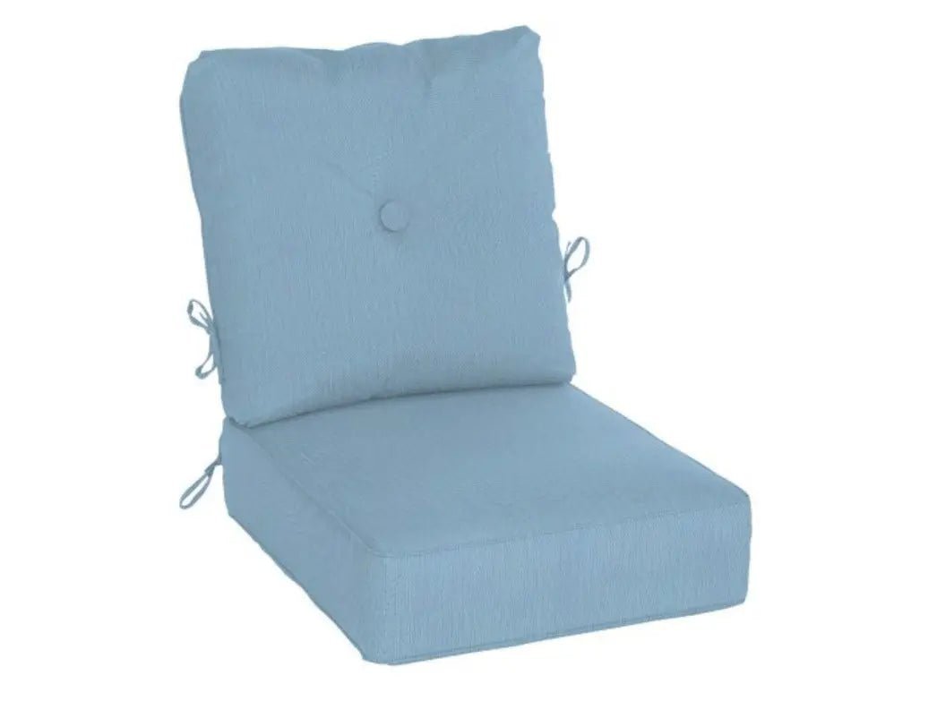 casual-cushion-estate-series-deep-seating-club-cushion-in-cast-horizon-chair-sofa-cushions-55035968225557.jpg Casual Cushion Estate Series Deep Seating Club Cushion in Cast Horizon - Image 1